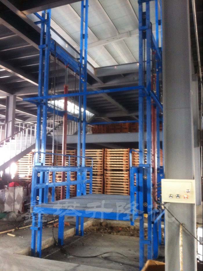 常規(guī)簡易貨梯 常規(guī)簡易貨梯