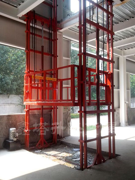 有地坑的導(dǎo)軌式升降貨梯 有地坑的導(dǎo)軌式升降貨梯