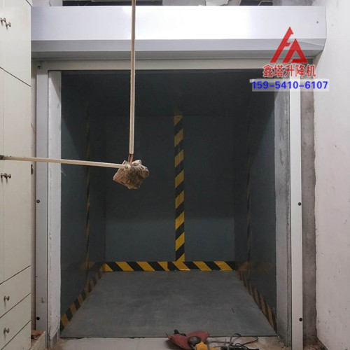 金華帶轎廂和電動門導軌式升降機 金華帶轎廂和電動門導軌式升降機