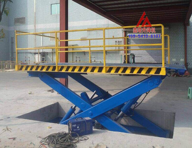 單層剪叉式升降機使用現場 單層剪叉式升降機使用現場