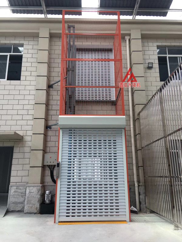 單跨導軌式升降機 單跨導軌式升降機